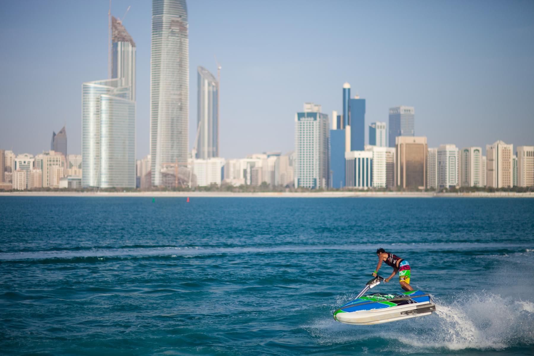 How to Get Around Abu Dhabi