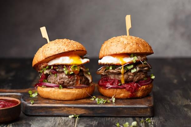 Surfer’s Burgers