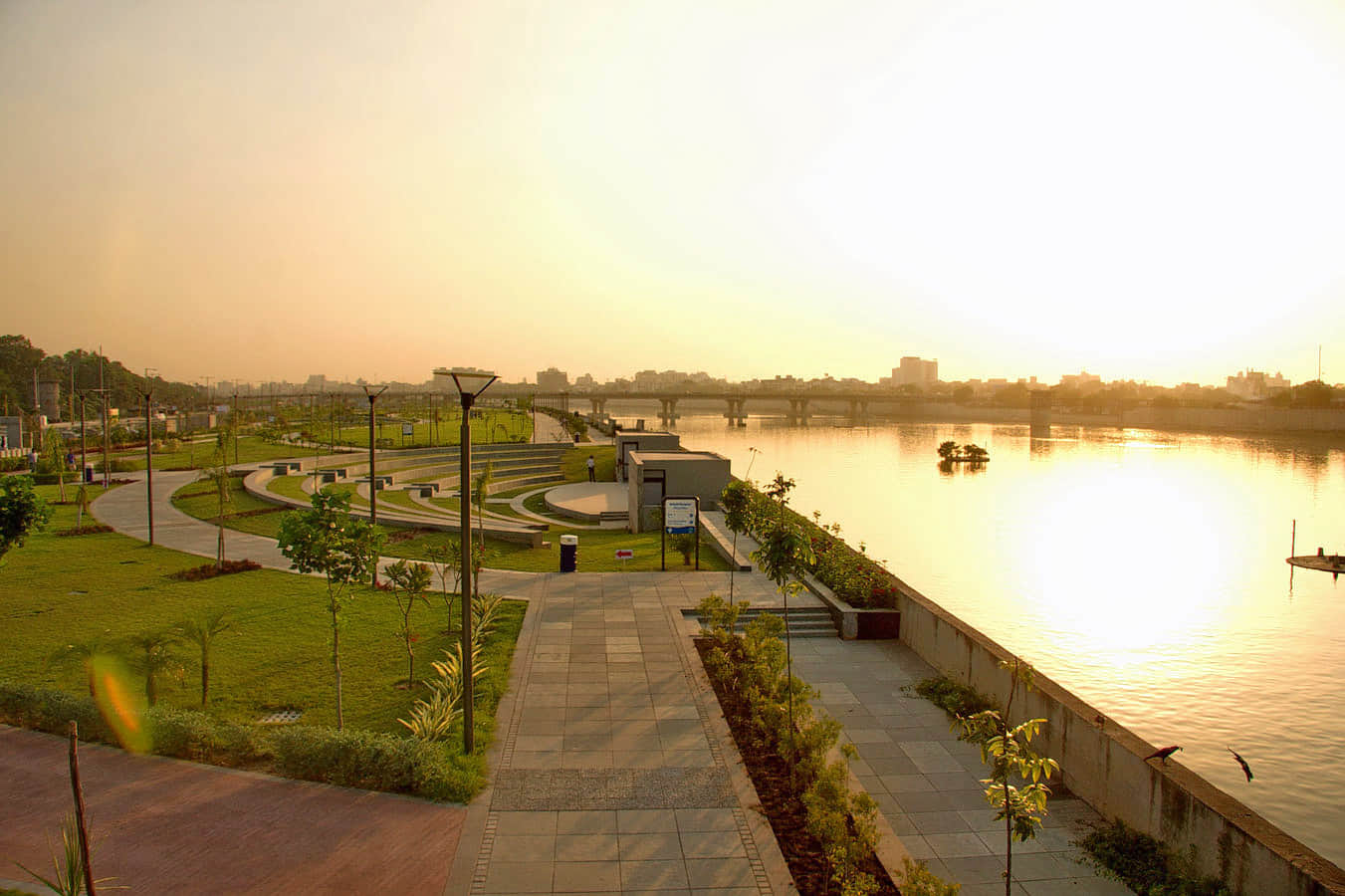 Sabarmati River Front, <em>Ahmedabad</em>