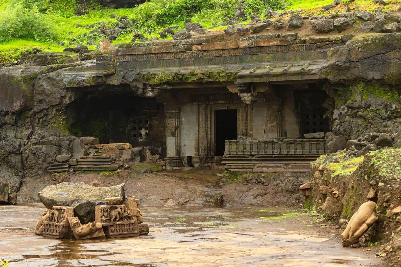 Tringalwadi Fort