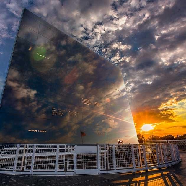 Space Mirror Memorial