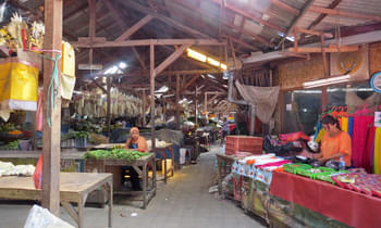 Oberoi Flea Market