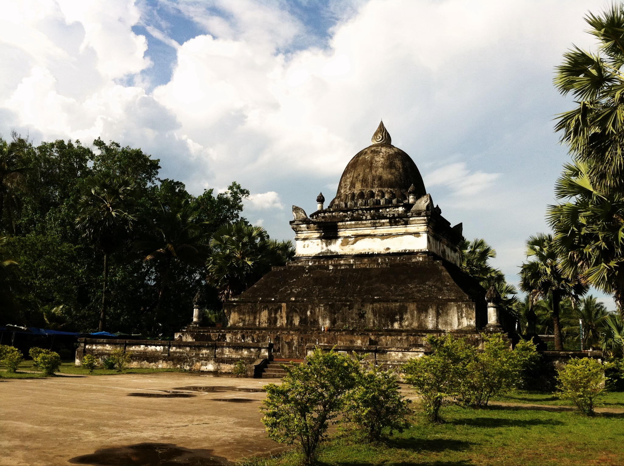 Wat Wisunarat Overview