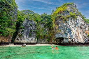Phi Phi Island Half Day Tour From Krabi