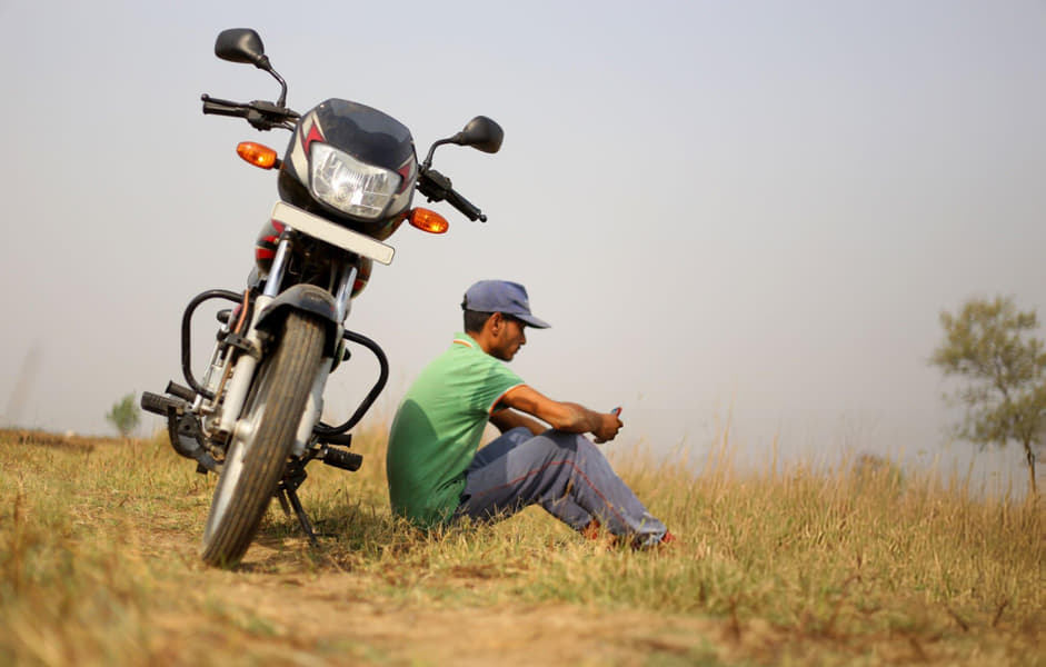 Bike Rental in Gurgaon Image