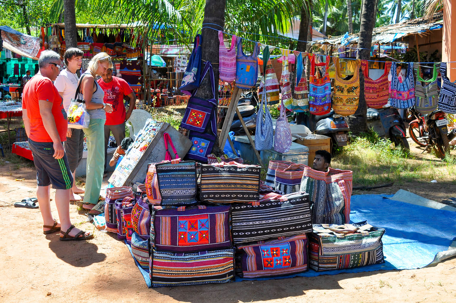 Anjuna Flea Market, <em>North Goa</em>