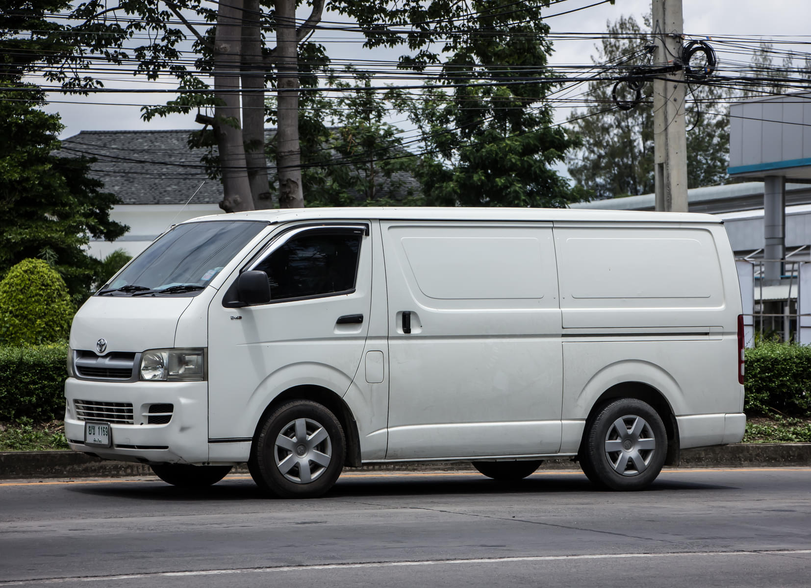 Toyota Hiace for  group of 9