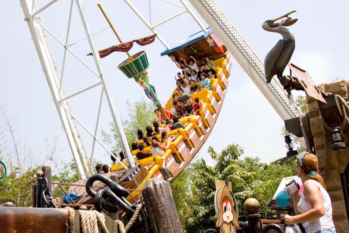 Grand Canyon ride in Dream World amusement park in Bangk…