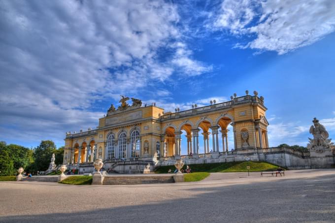 schonbrunn-palace-7026579.jpg