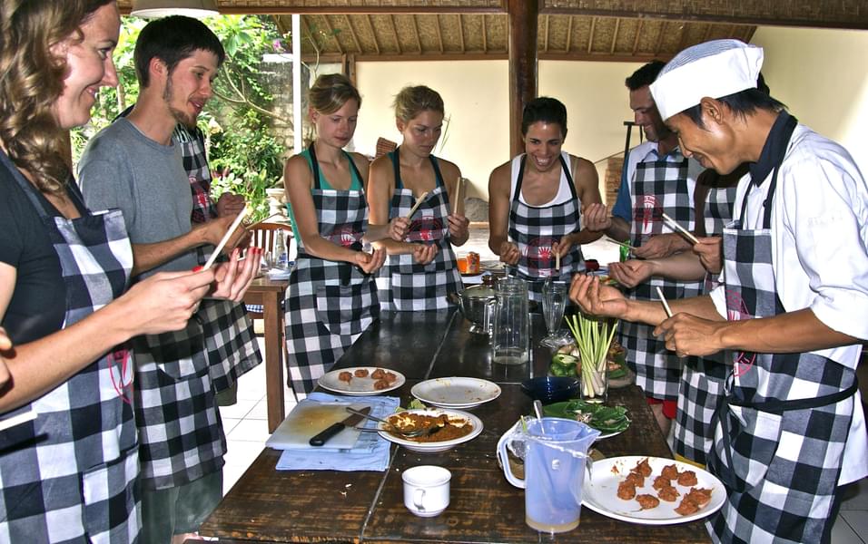 Cooking Classes In Ubud Image