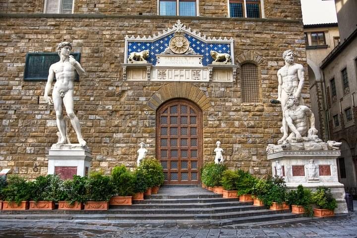 Plan your visit to Accademia Gallery