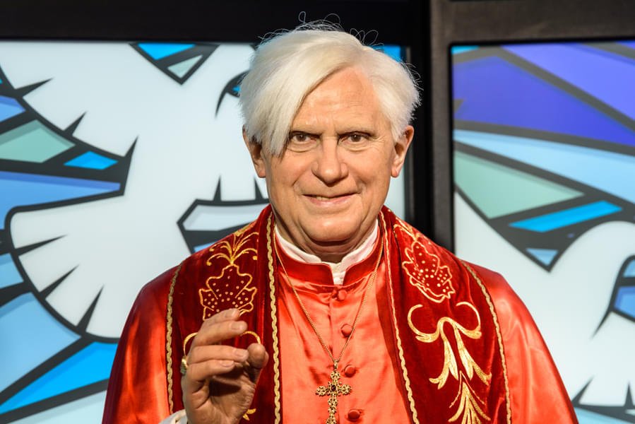Get a chance to meet Pope Benedict XVI