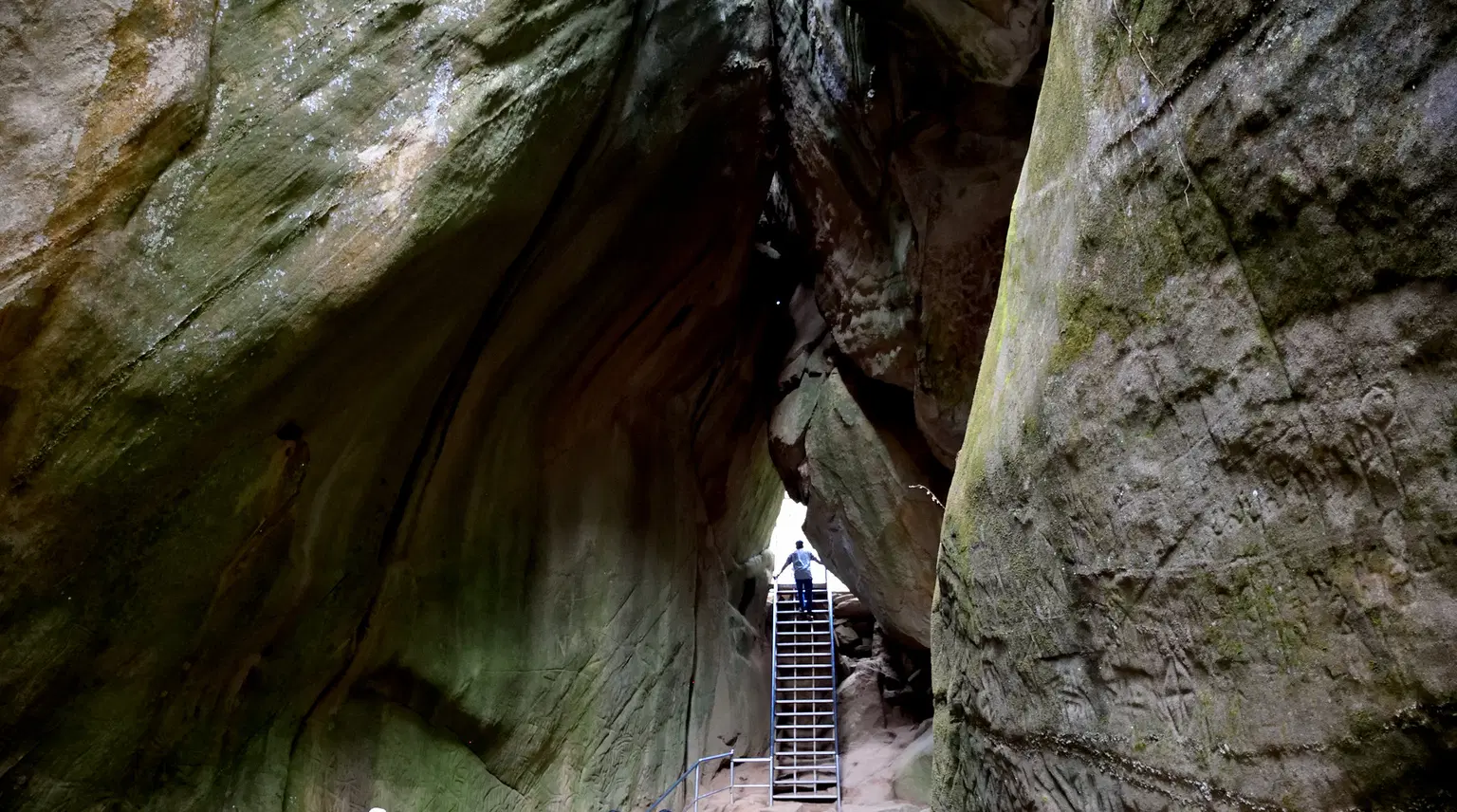 Edakkal Caves