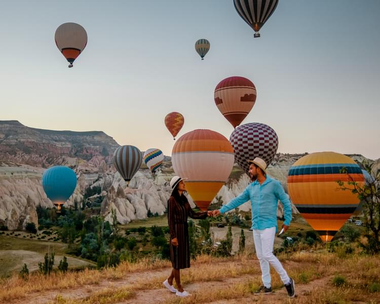 You Should Book Your Hot Air Balloon Ride in Advance 