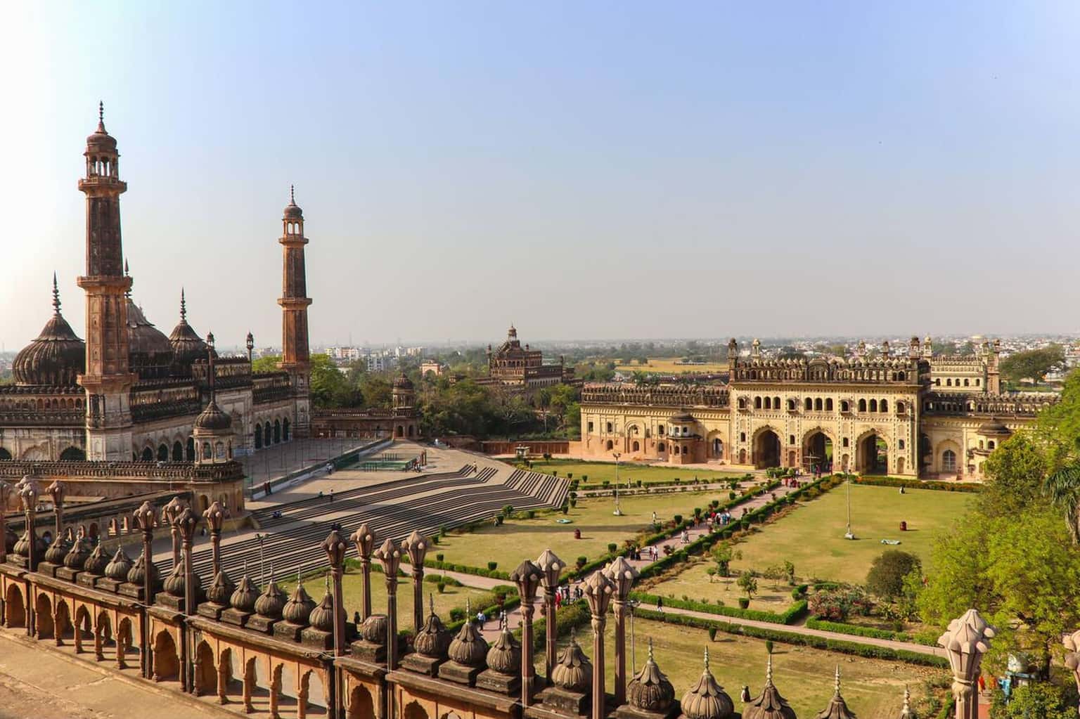 Bara Imambara Walking Tour in Lucknow