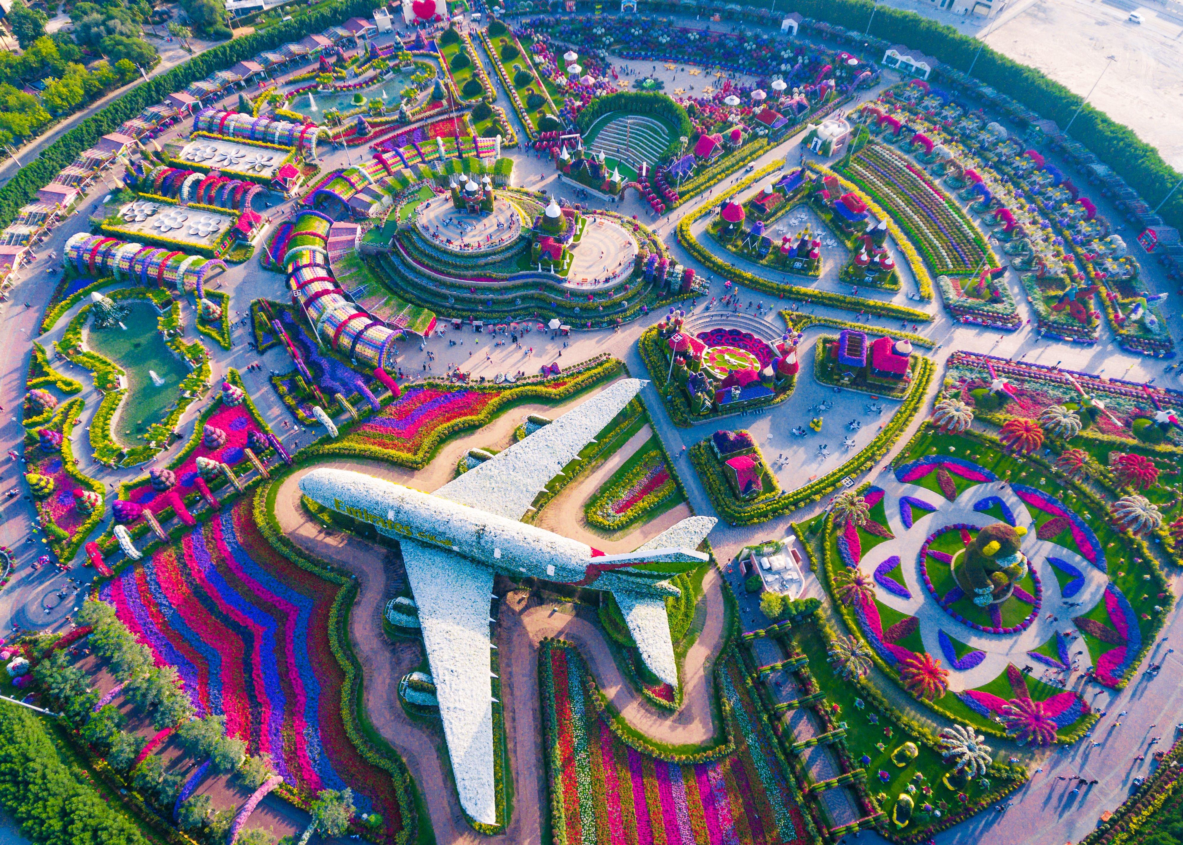 Incredible Experience | Dubai Miracle Garden - Fleurcreatif.com