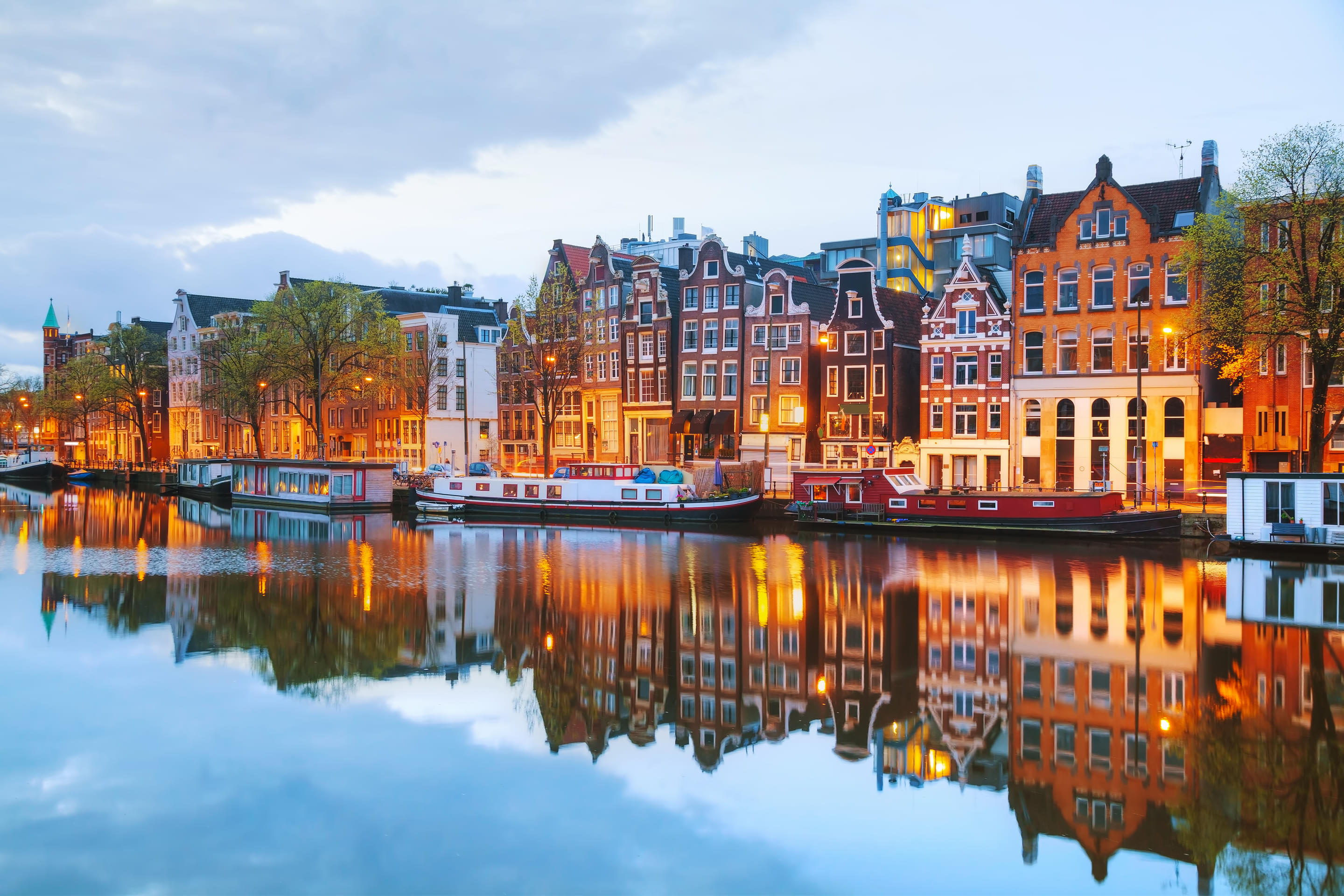 Amsterdam tour packages