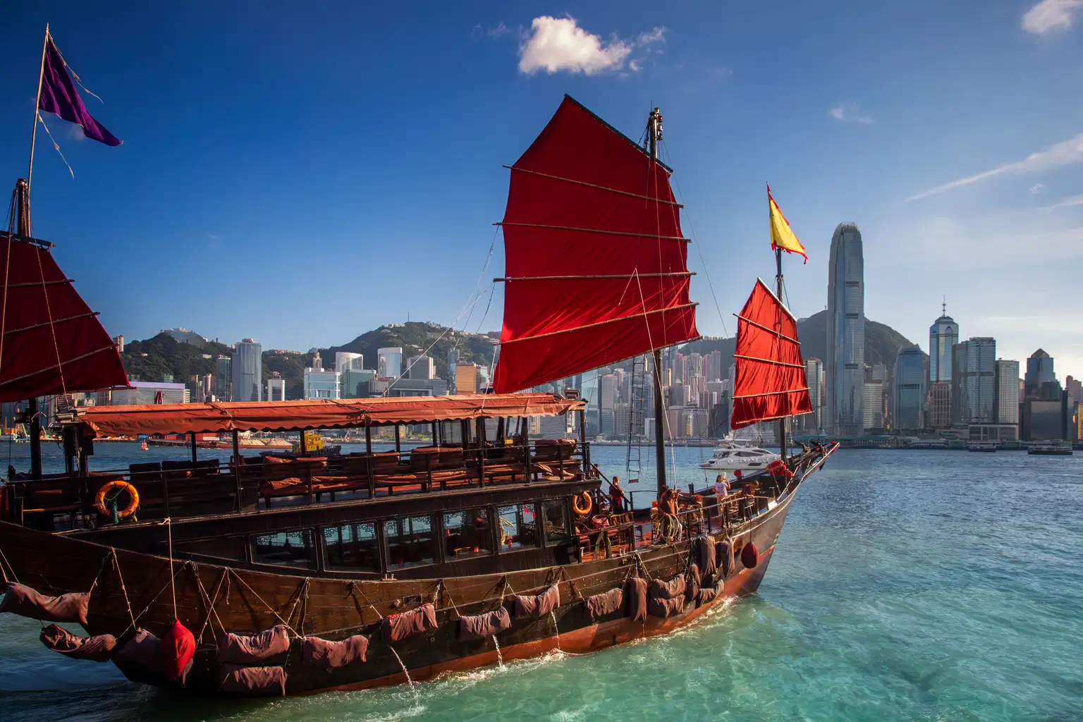 Victoria Harbour Hong Kong Night Tour