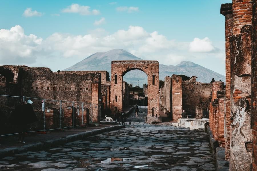 See how Mt. Vesuvius compliments Pompeii