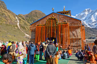 Chardham Yatra Package by Train