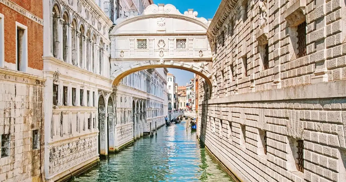 A perfect trip for weekend from Milan to Venice