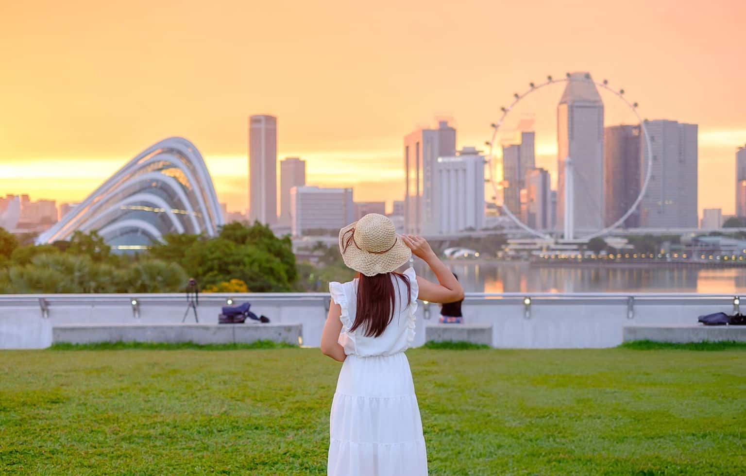 Luxurious Escape to Singapore | Sea, Sand & Splendor