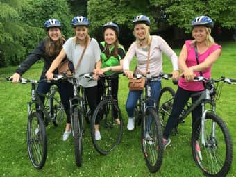 Ride your way through Edinburgh streets and explore this beautiful city