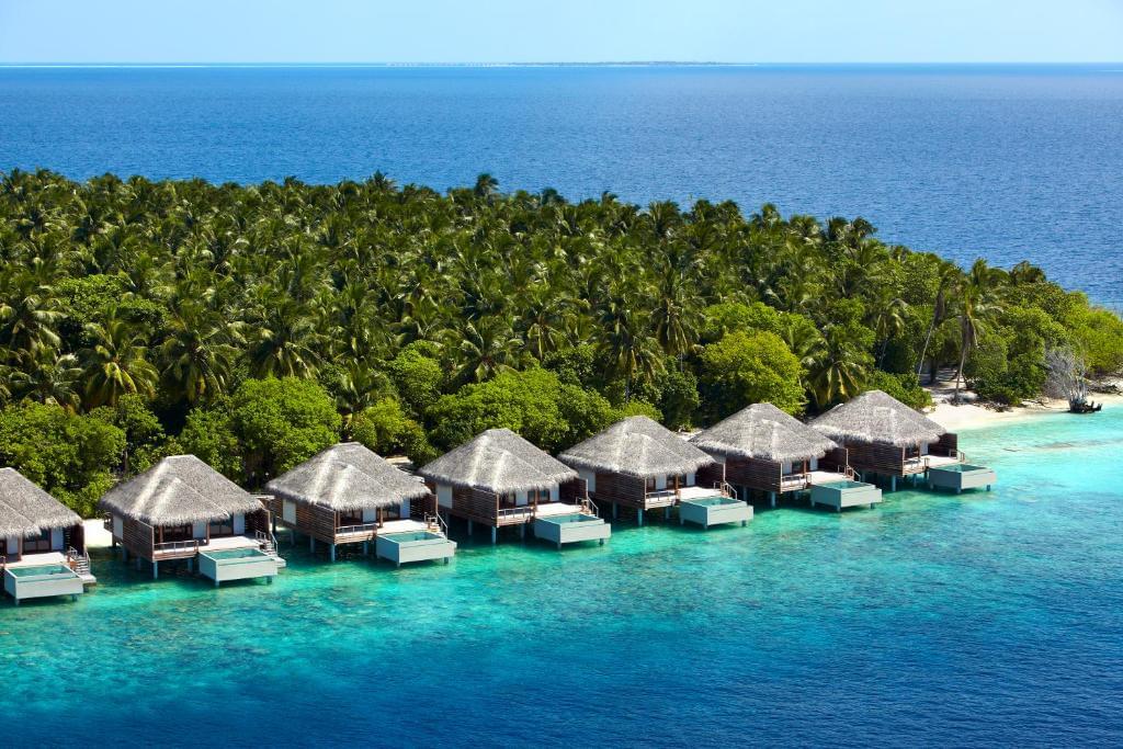 Dusit Thani Maldives Resort