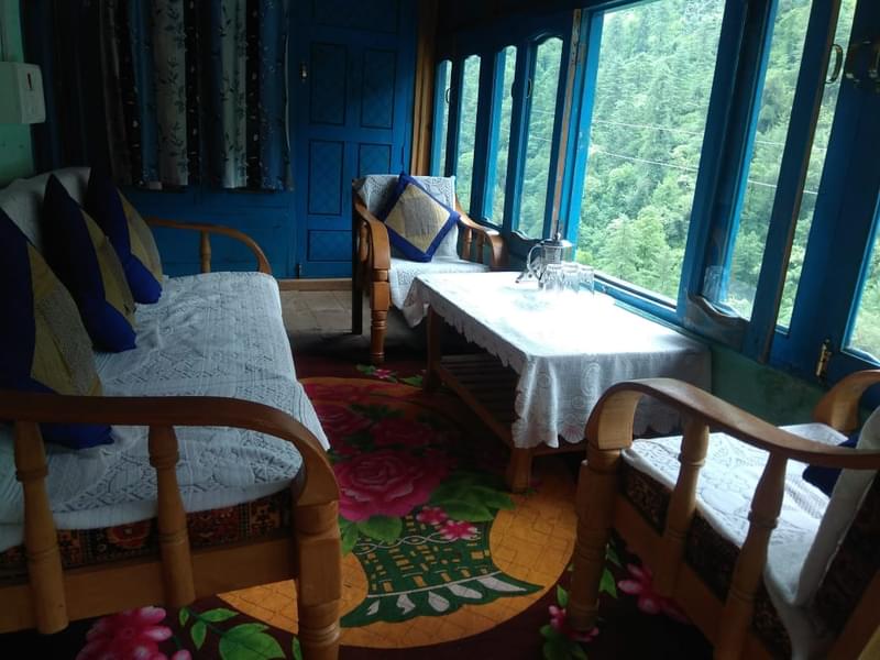A Traditional Himachali Homestay In Tirthan Valley Image