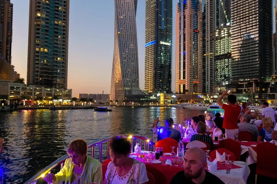 Desert Safari + Dubai City tour + Dhow Dinner cruise