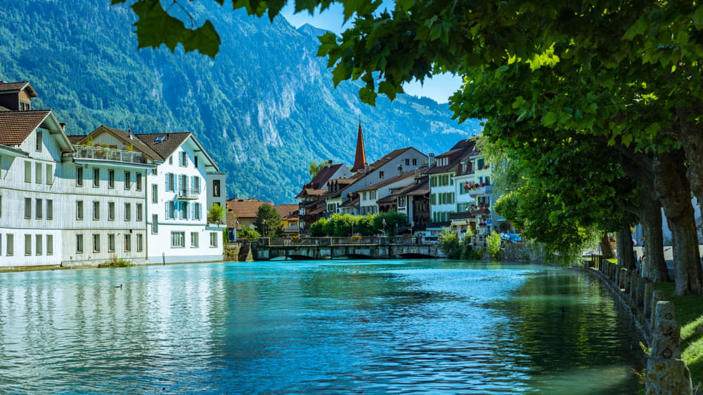 Spend time in the picturesque paradise of Switzerland 