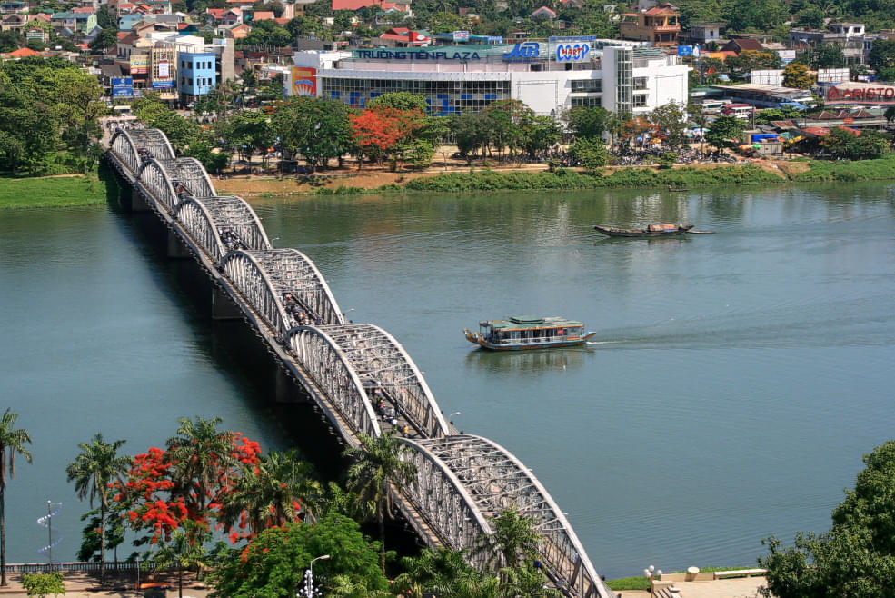 Truong Tien Bridge Overview