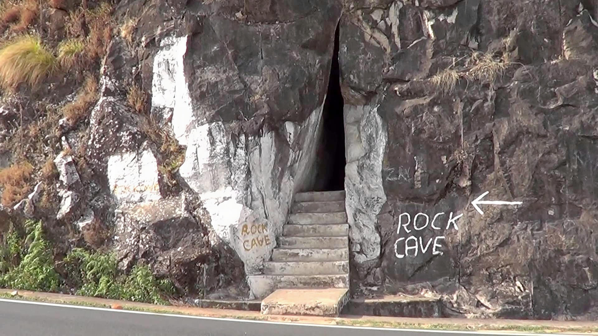 Rock Cave (Malayil Kallan Guha) Overview
