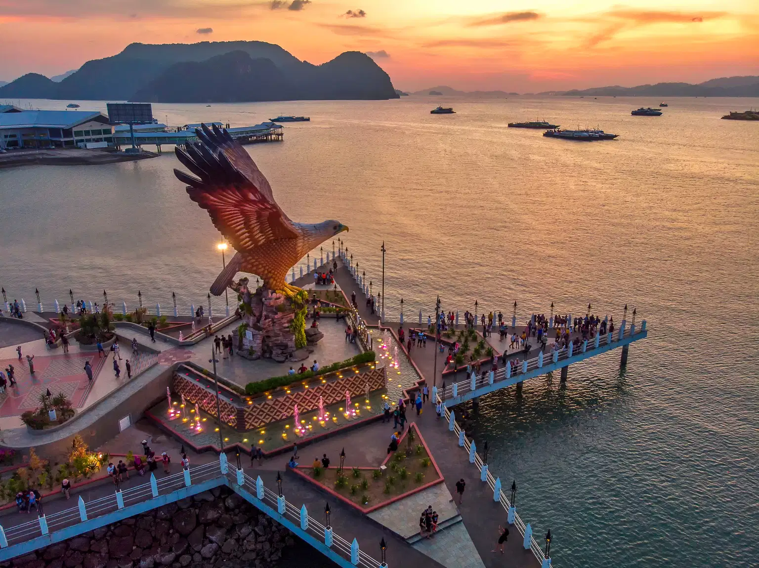 Singapore & Malaysia | City Lights to Beach Bliss