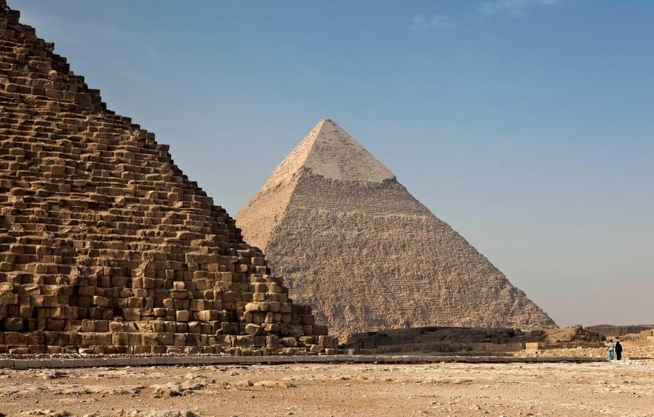 Giza Pyramid Complex and National Museum