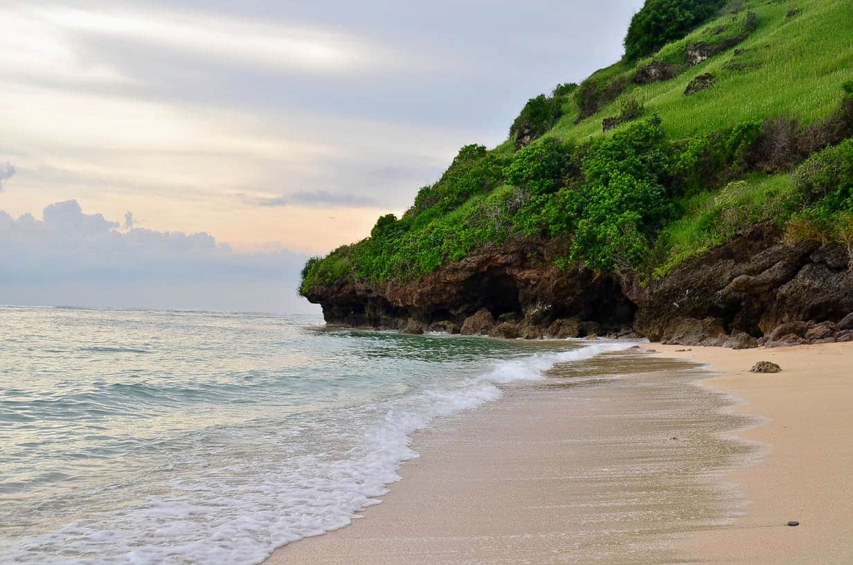 Gunung Payung Beach, <em>Kuta</em>