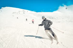 Mqv8oem1u2r32cm3dexj9ylvqjju shutterstock 2505429005%20(1)