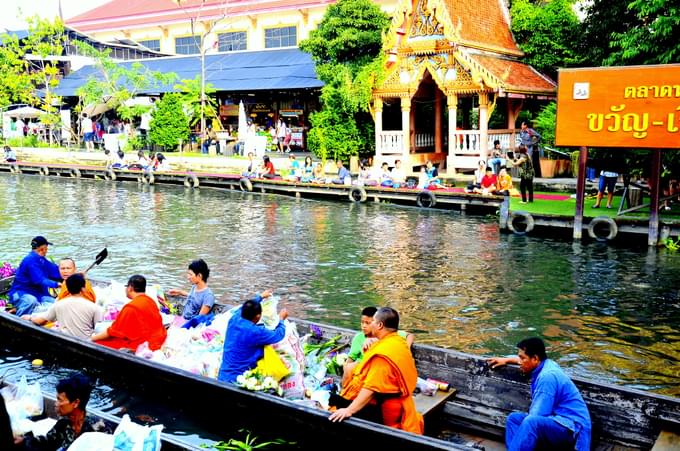 Kwan Riam Floating Market