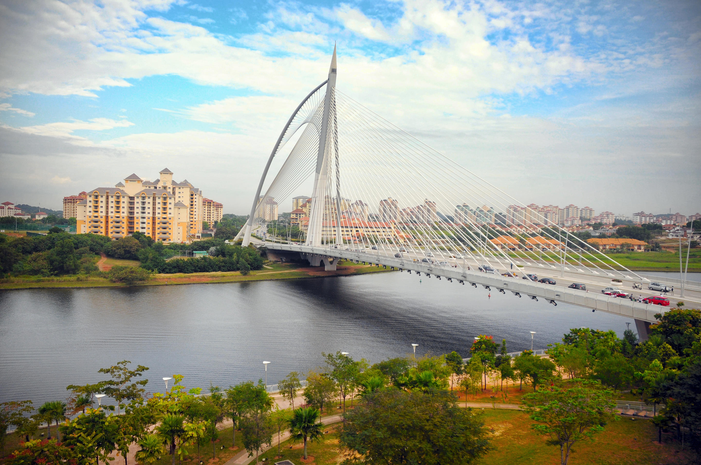 Seri Wawasan Bridge Overview