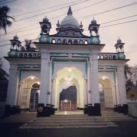 Explore The Dargah of Syed Shahnur Dewan: