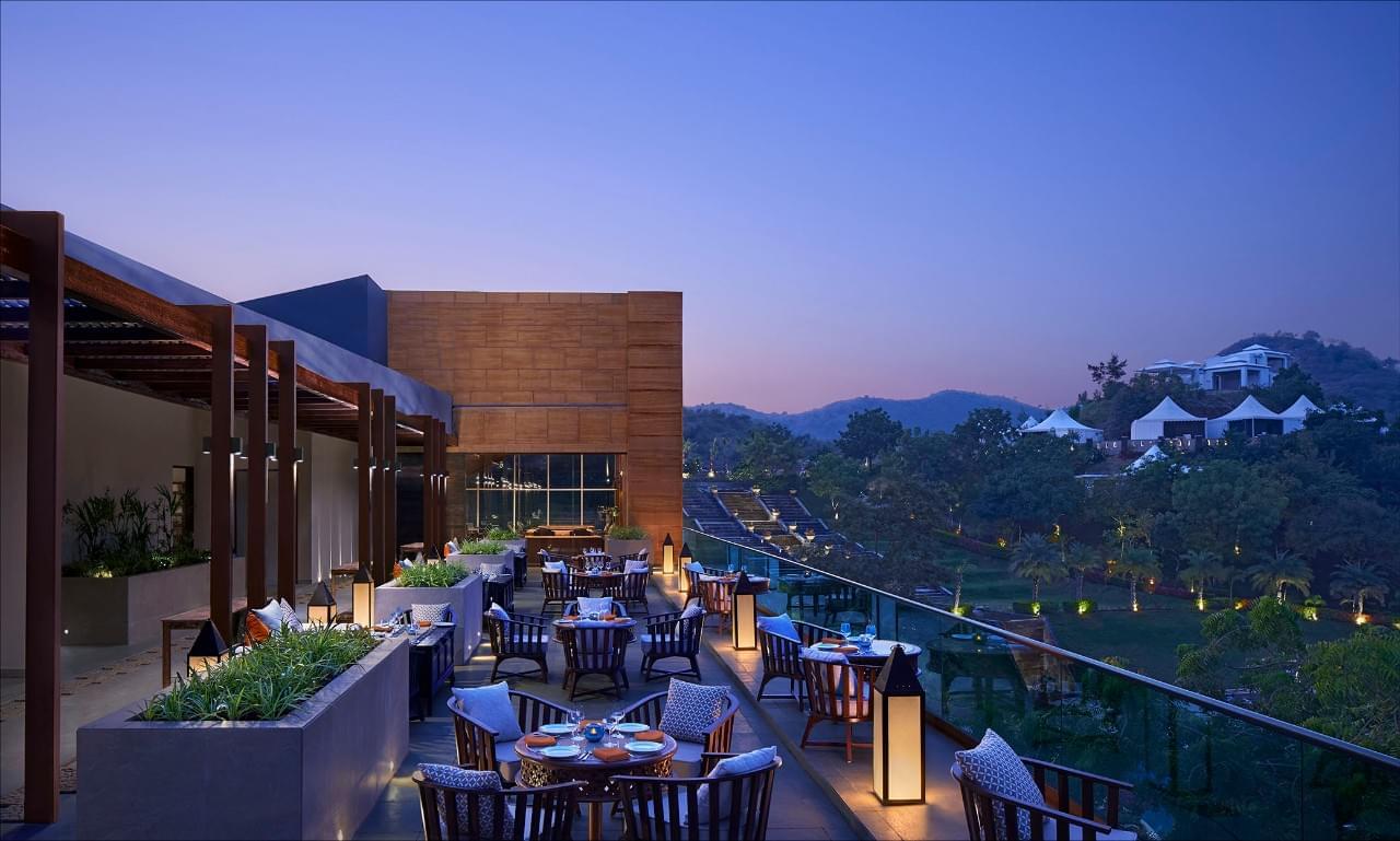 Around Udaipur: Steal Deals on Luxury Resort