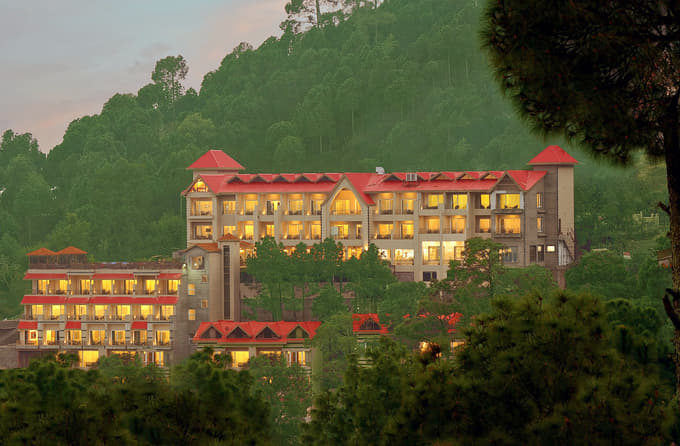 Outside view of the Glenview Resort 