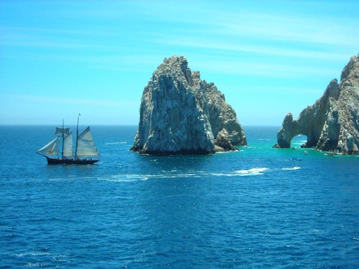Cabo San Lucas Sailing Tour.jpg