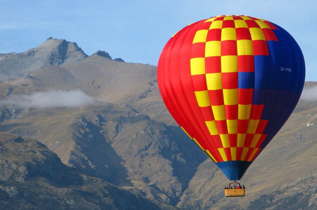 Hot Air Balloon in Queenstown