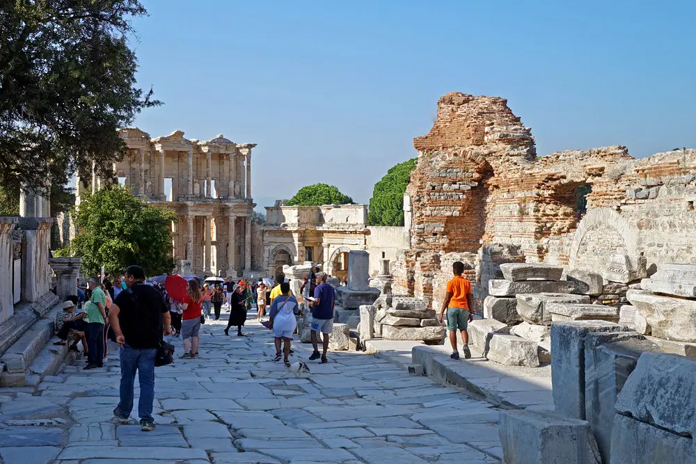 Izmir Archaeological Museum, <em>Izmir</em>