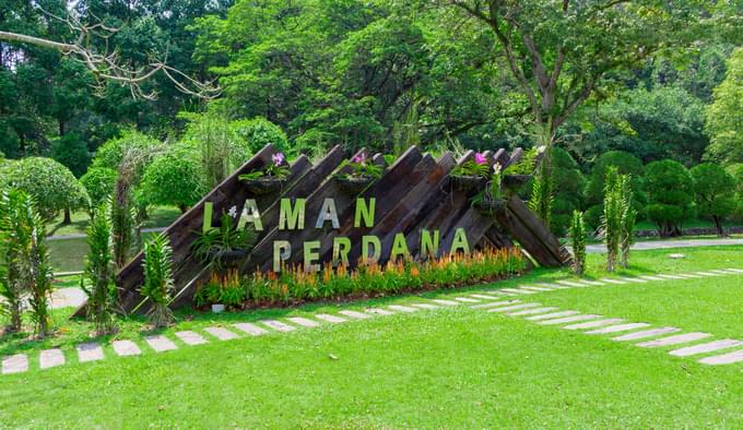 Laman Perdana