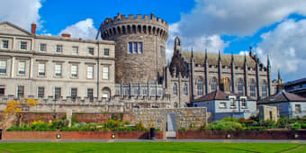Dublin Castle and Book of Kells Tour