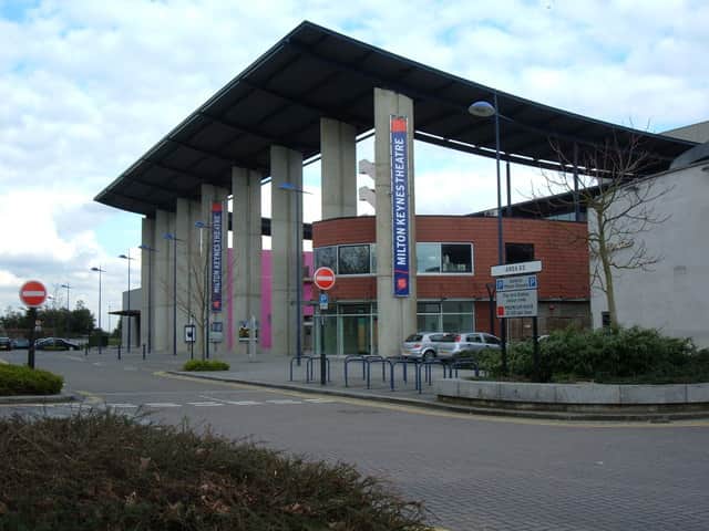 Milton Keynes Theatre, <em>Milton Keynes</em>