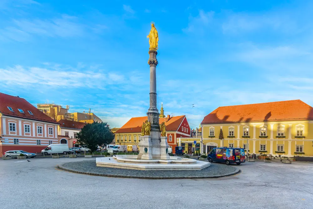 Kaptol Square