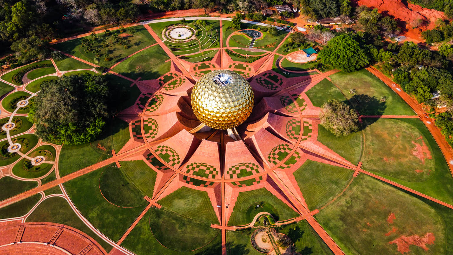 Auroville, <em>Pondicherry</em>